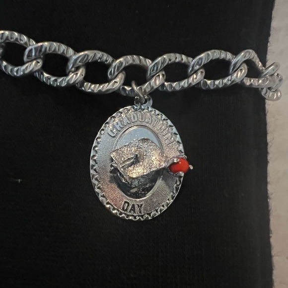 Very Rare Vintage Sterling Charm Bracelet - Picture 3 of 6